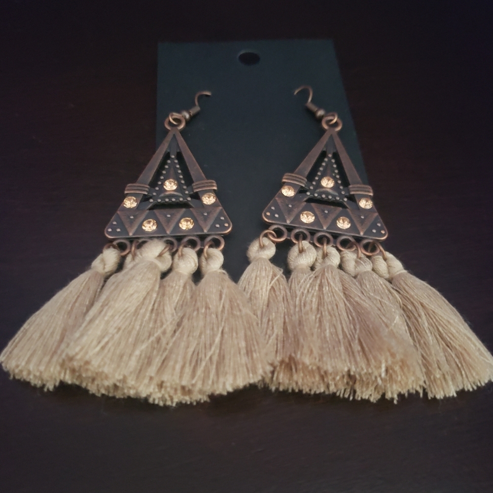 BOHO earrings - Picture 2 of 2